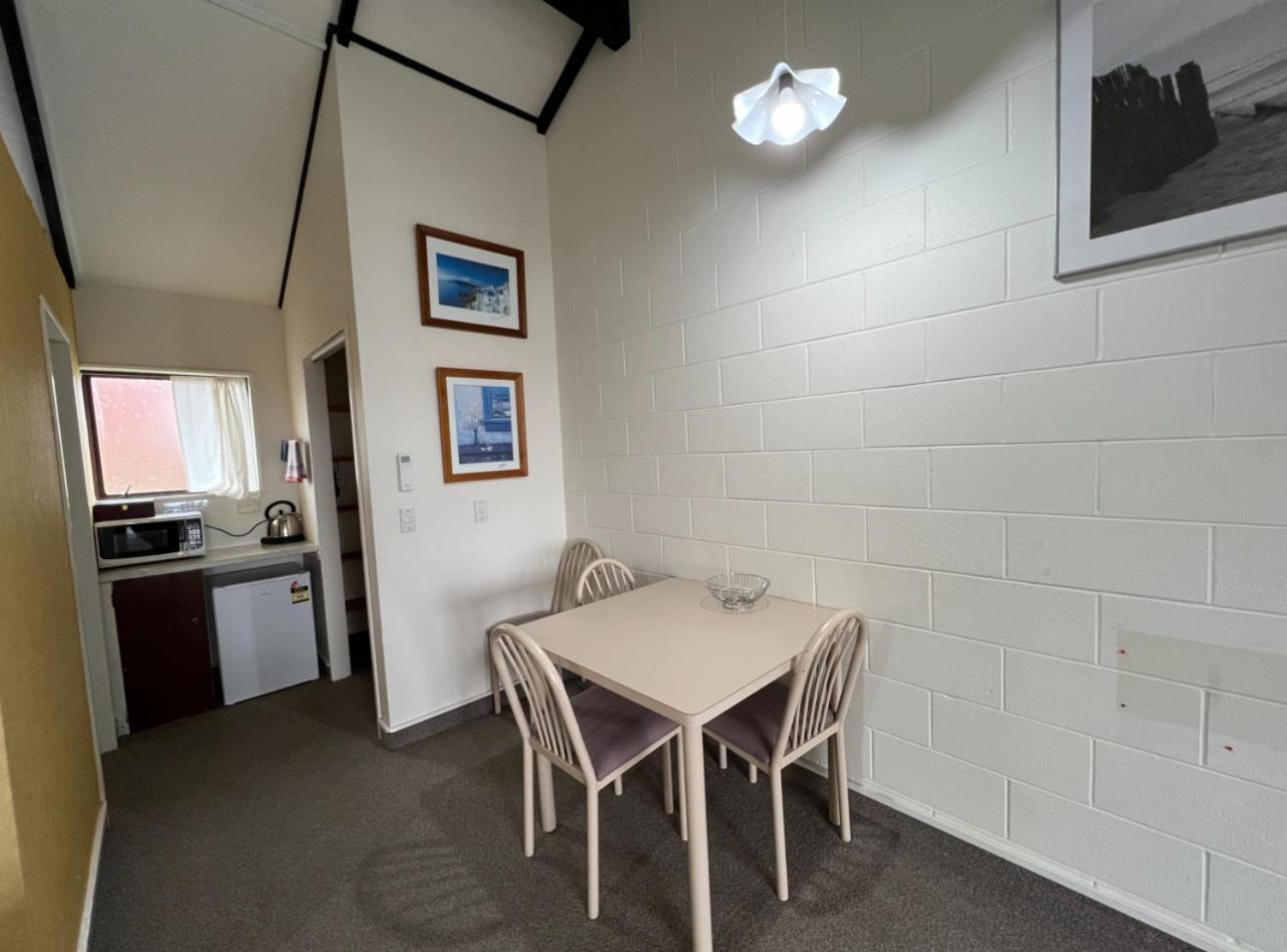 Mountain View Motel 3*